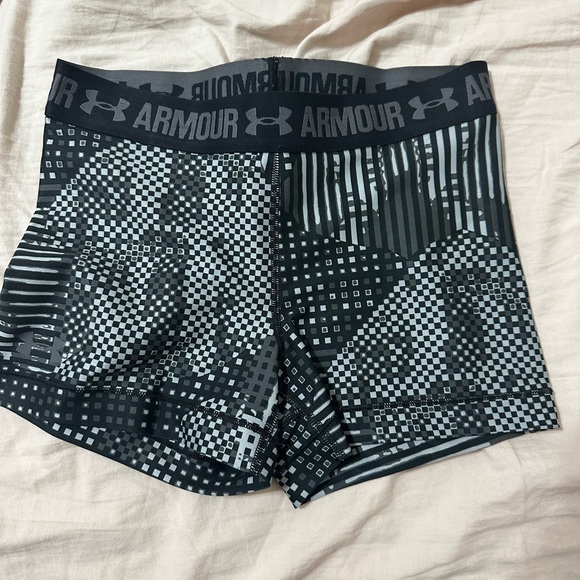 Under Armor spandex - Picture 2 of 3